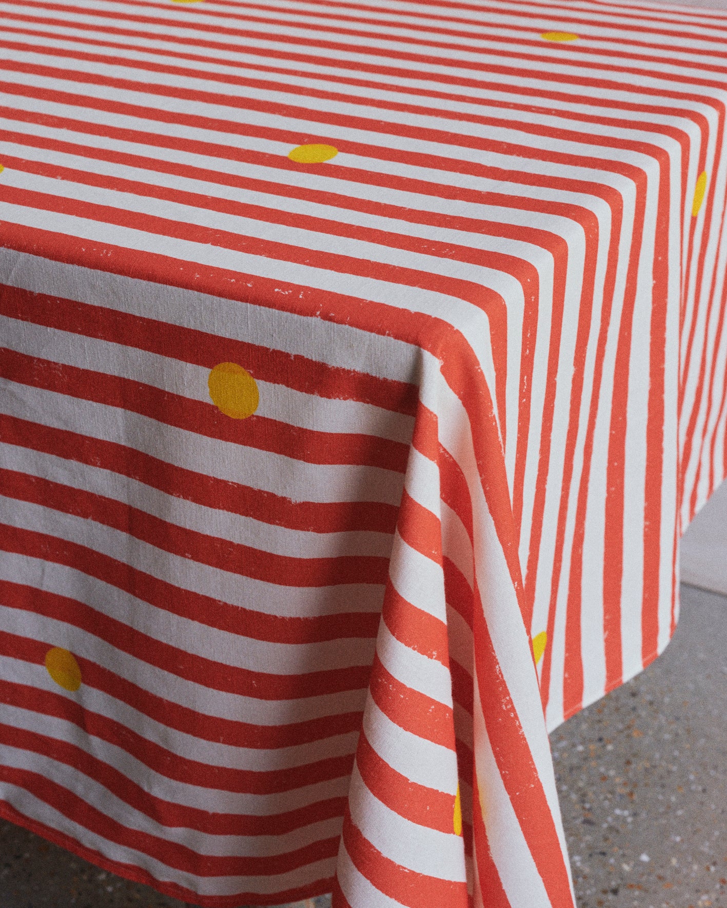 Cirque Tablecloth