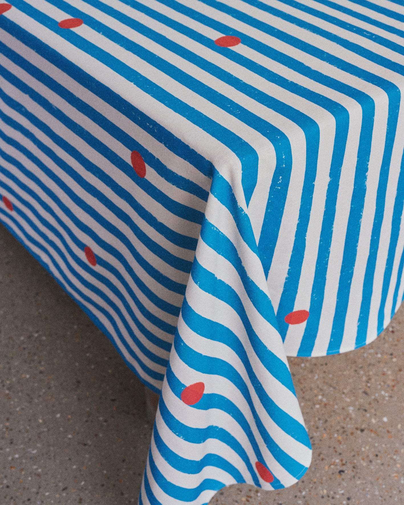 Cirque Bleu Tablecloth