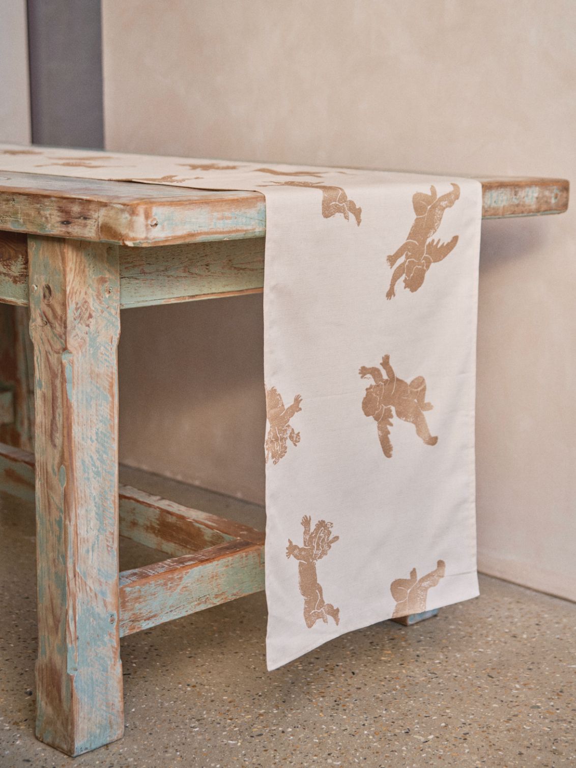 Gold Cherub Table Runner