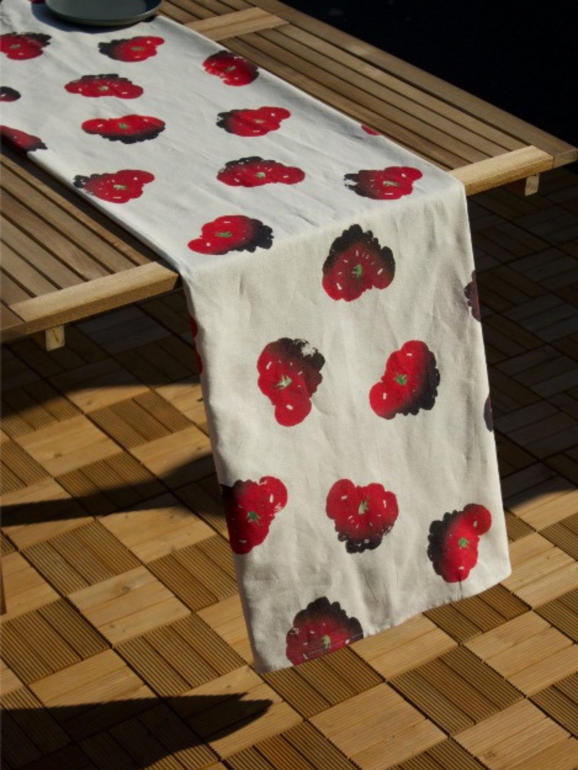 Heirloom Tomato Table Runner