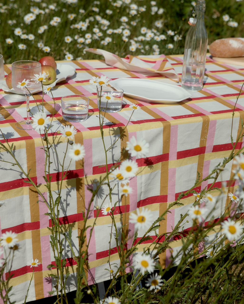 Battenberg Table Linen